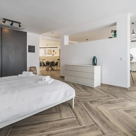 Brand New Elegantly Furnished In Gzira